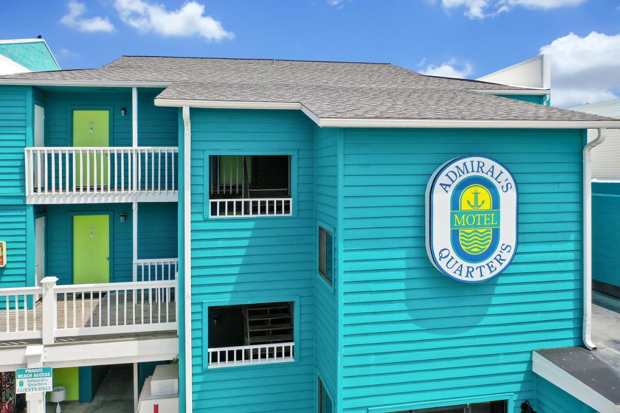 Admiral'S Quarters Motel Kure Beach Exterior photo